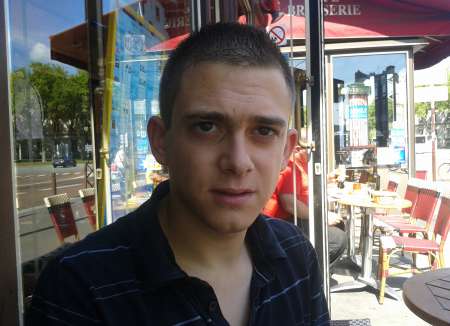 Femme cherche hebergement