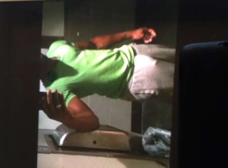 HOMME DIRECTIF ET AUTORITAIRE A NICE