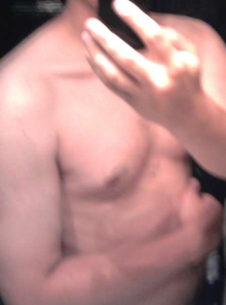  Homme chrch femme pr lécher seins, cuni