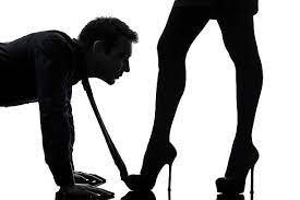 A vos pieds pour vous servir...