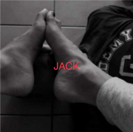LÈCHE PIEDS