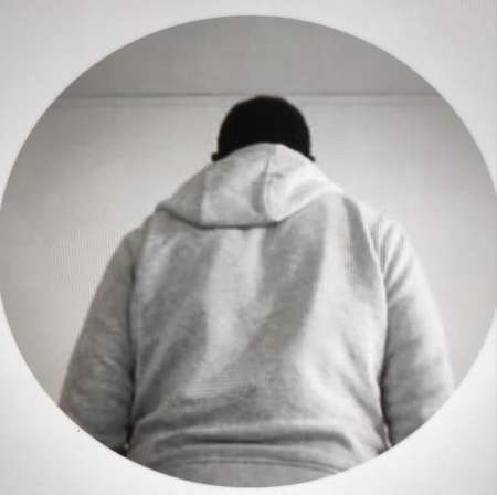 Homme black ch rel sérieuse avec Femme uniquement