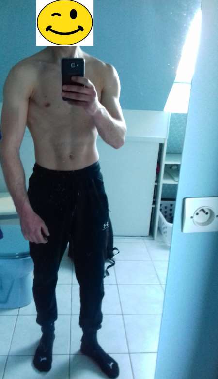 homme 28 ans athlétique - services pour femmes :)