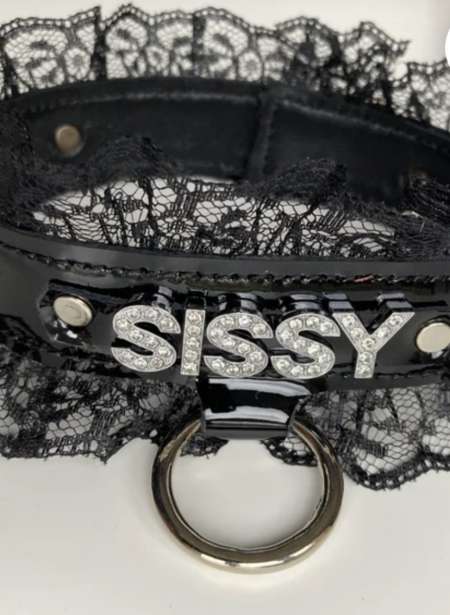 Soubrette travestie cherche heures de ménage