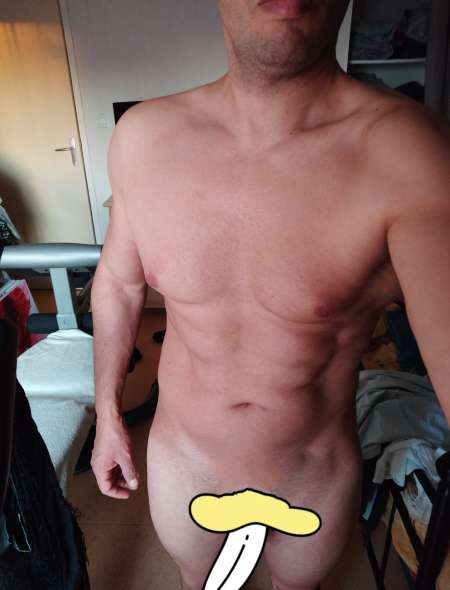 Homme chaud pour chaude