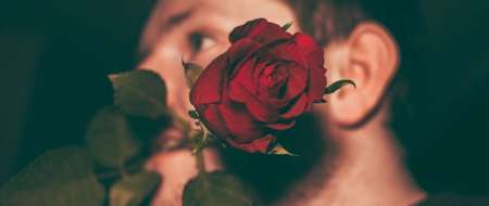 Homme Serieux pour Femme