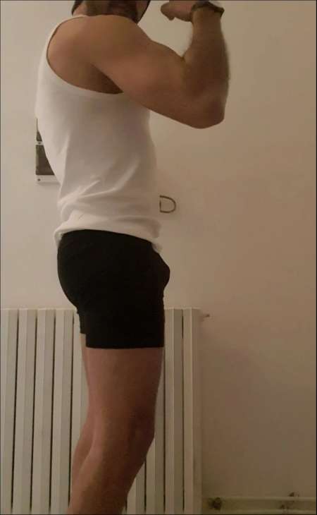 Jeune homme 33 ans (je reçois et je me déplace)