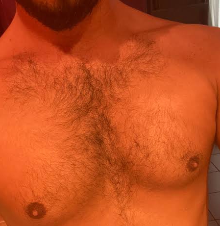 Homme au service des femmes