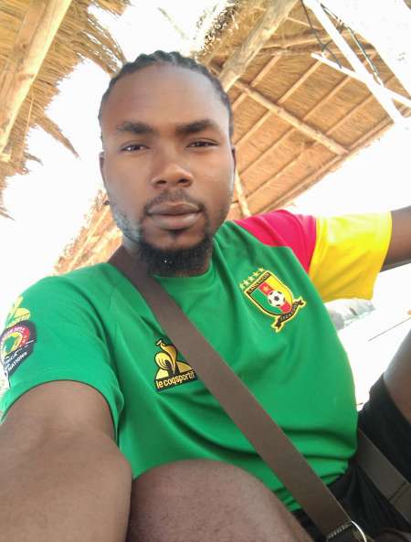 Recherche plaisirs partagés Homme black