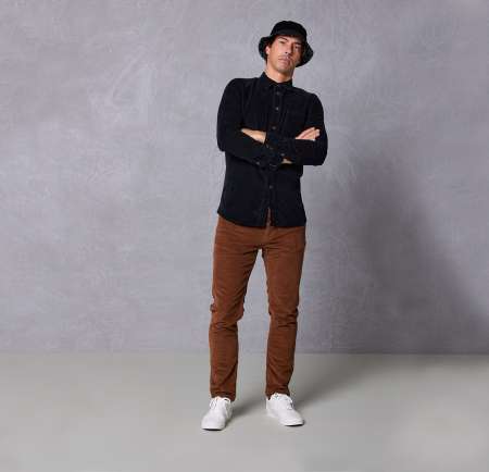 cherche belle femme pour lécher sa poitrine