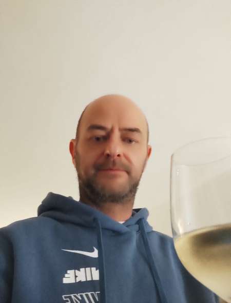 Sourcier pour reines de la pluie