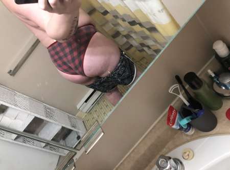 Sissy cd slut for you !!!