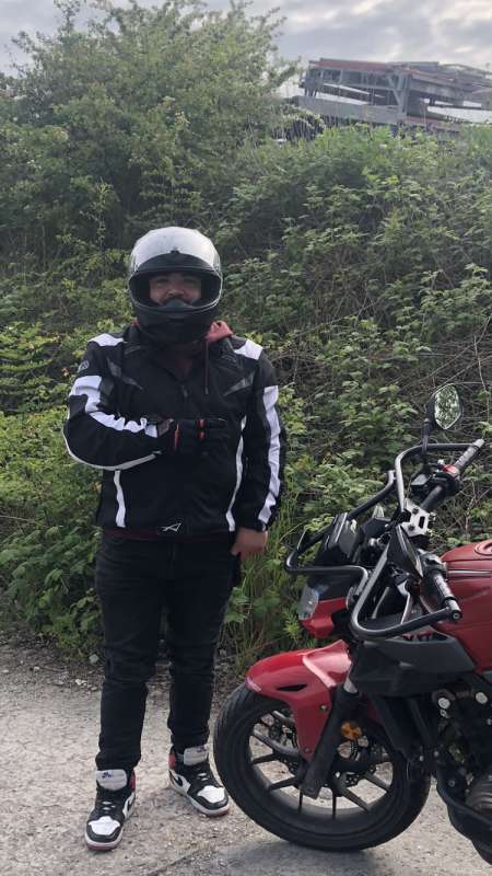 Homme 40 an recherche jeune femme ou étudiante