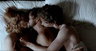 BIsexual actif cherche couple pour plaisir