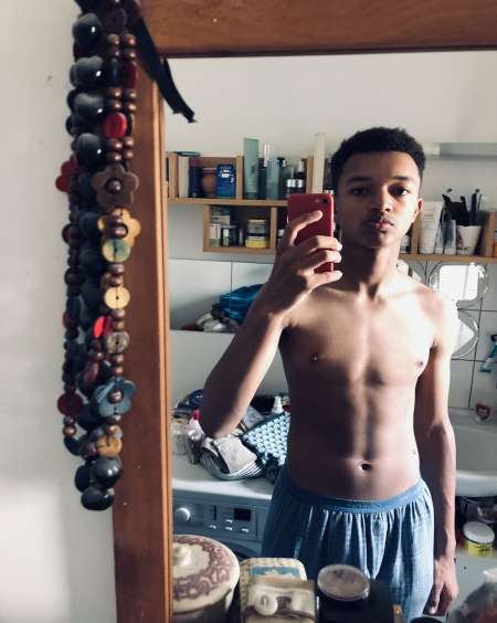 J'ai 20ans et je cherche une femme pour baiser