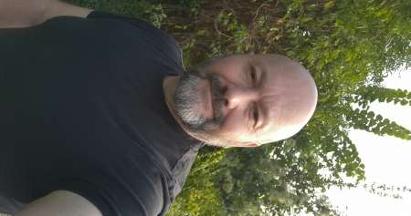 Une coquine pour longs cunis