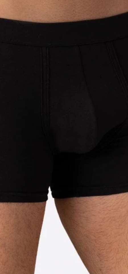 Homme métisse pour femmes et couples