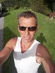 recherche belle chatte a léche