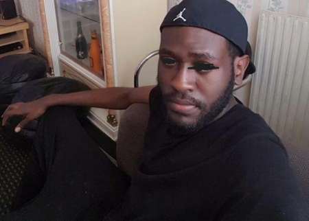 Homme black sportif cherche une femme de tout âge