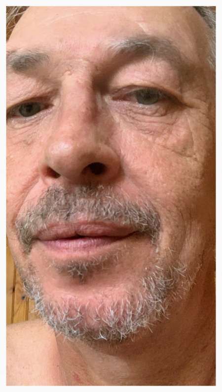  Couple gay bi cherche femme curieuse