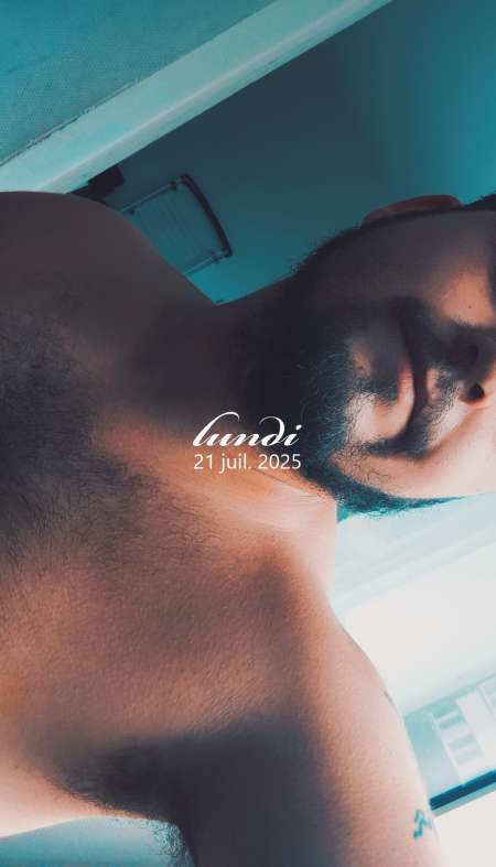 JH de 28 ans recherche femme mâture expérimenté.