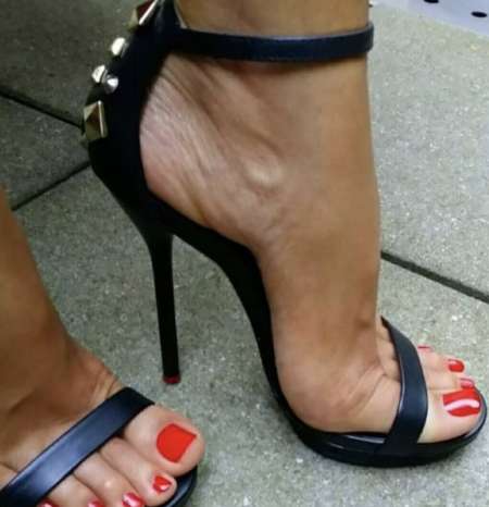 HOMME MUR FÉTICHISTE ET TRÈS VOYEUR 92