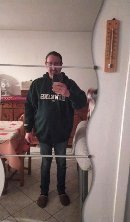 Cherche une femme pouvant recevoir