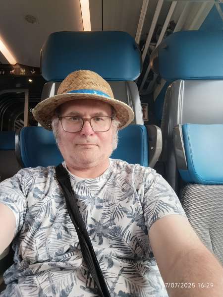 Renifleur de culs sales féminin s..