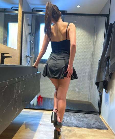Jeune étudiante sans prise de tête