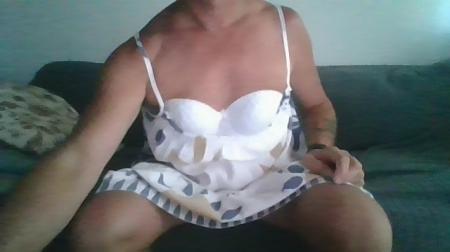 recherche un ou 2 homme qui aime les soumis passif